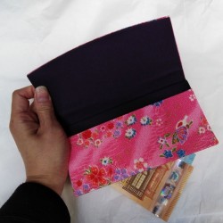 Wallet pink