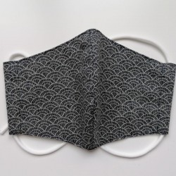 Japanese facemask in cotton, waves
