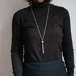 Cherry bead necklace fringe -green