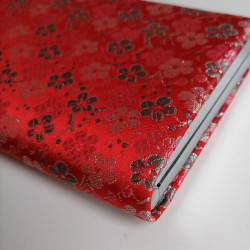 Clutch red