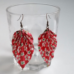 Earrings origami Leaf Plum
