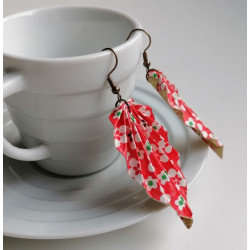 Earrings origami Leaf Plum