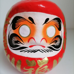 Daruma doll red 15cm