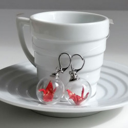 Earrings Crane in glassball -red