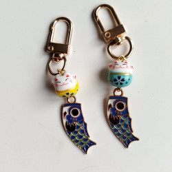 keyring Manekineko and carp