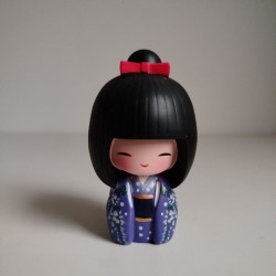 Small Kokeshi Fujimusume