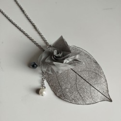 Collana origami rosa in...