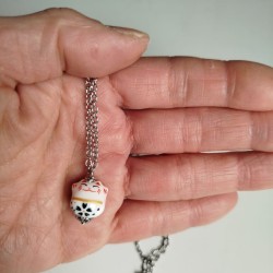 Necklace Manekineko White