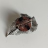 Spilla origami rosa in metallo