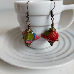 Earrings origami Pyramid Red-green