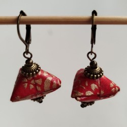 Earrings origami Pyramid Red