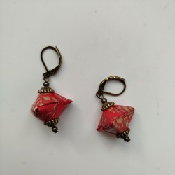 Earrings origami Pyramid Red