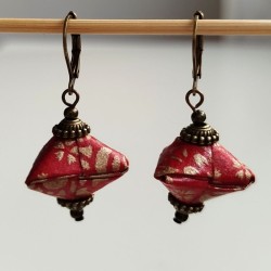 Earrings origami Pyramid Red