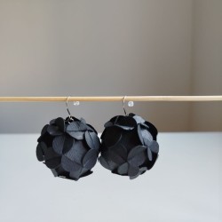 Paper Earrings-flower ball black L