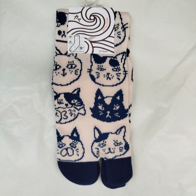 Tabi socks 35-37 Cat faces