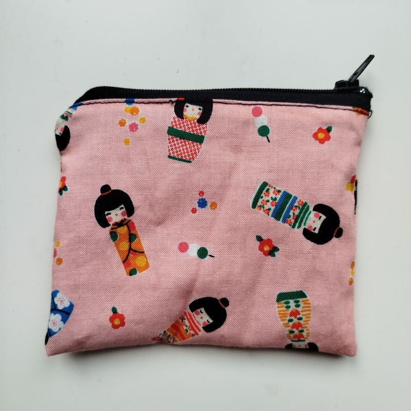 Portamonete-portatessera Kokeshi