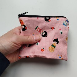 Portamonete-portatessera Kokeshi