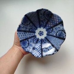 Shallow bowl Indigo flower
