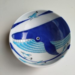 Shallow bowl Whale